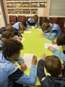 Dictée puissance-foot à l'ensemble Saint Luc de Cambrai 1