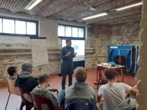 Intervention « Comment bien réagir face à l’agressivité » pour les élèves de l'Ensemble Saint Lu Cambrai 8