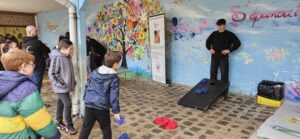 L'école Saint Vincent de Paul de Sin le Noble a organisé une kermesse de solidarité au profit de l'association L'ambition de Martin. 3