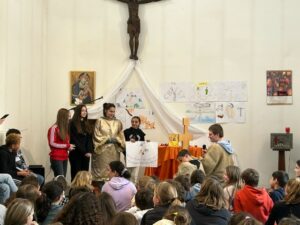 Retraite de Profession de Foi à l'Institution Notre Dame de Grâce de Maubeuge 2