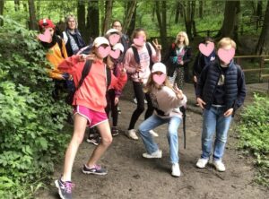 Une belle journée dans la nature au Val Joly ce vendredi 17 mai pour les 4 classes du cycle 3 de l'école Saint Joseph de Cambrai 9