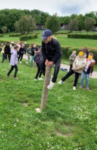 Une belle journée dans la nature au Val Joly ce vendredi 17 mai pour les 4 classes du cycle 3 de l'école Saint Joseph de Cambrai 5