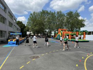 Dernier jour des terminales de l'Institution Notre Dame des Anges de Saint Amand les Eaux ! 3