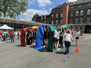 Dernier jour des terminales de l'Institution Notre Dame des Anges de Saint Amand les Eaux ! 6