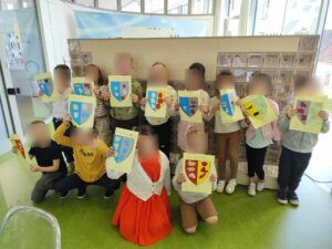 Les élèves de CP de l'école Saint Bernard de Cambrai au Labo de Cambrai.