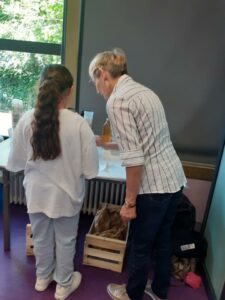 A l'école du Sacré-Coeur d'Aulnoye-Aymeries 14