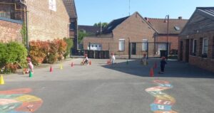 A l'école Saint Joseph de Villers Outréaux 16